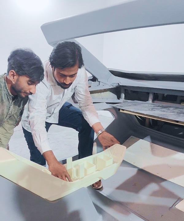 TD425 studio view — detail top